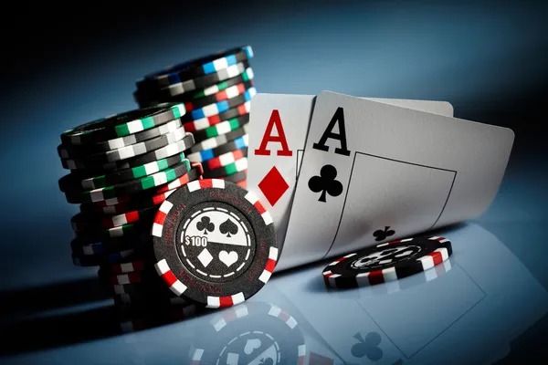 Casino Hold'em payout table and hand rankings on idcashtoto